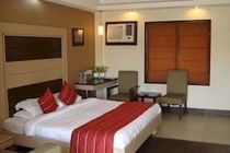 Pacific Inn Huda City Centre Sec 41 คูร์เคาน์ ภายนอก รูปภาพ
