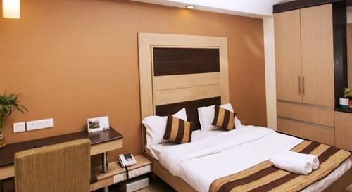 Pacific Inn Huda City Centre Sec 41 คูร์เคาน์ ภายนอก รูปภาพ